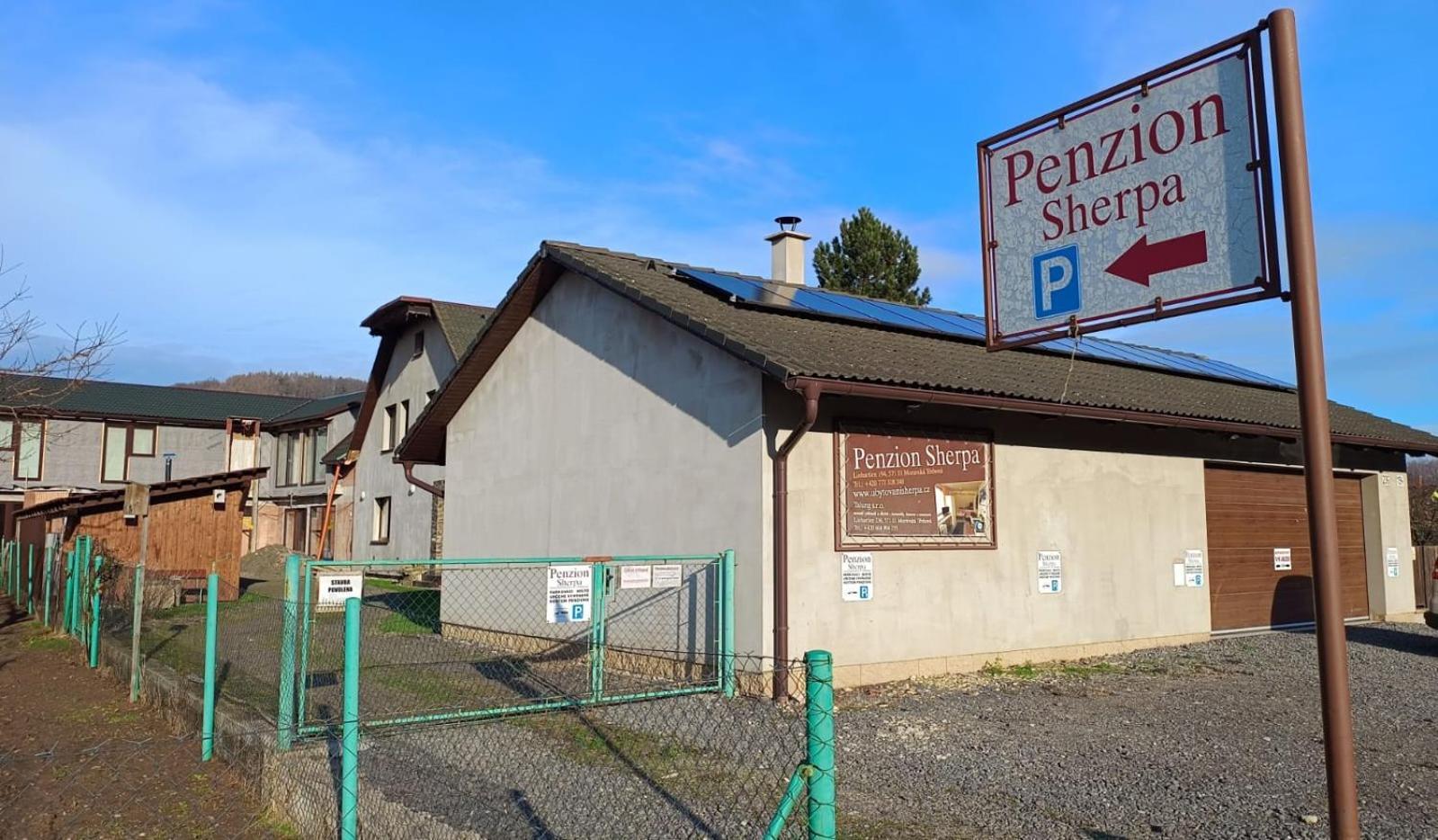 Guest House Sherpa Moravská Třebová Dış mekan fotoğraf
